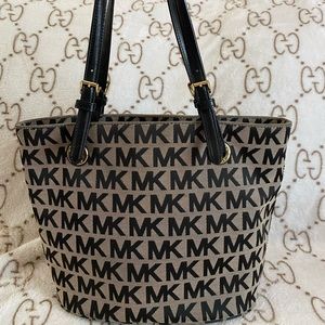 Michael Kors tote bag
